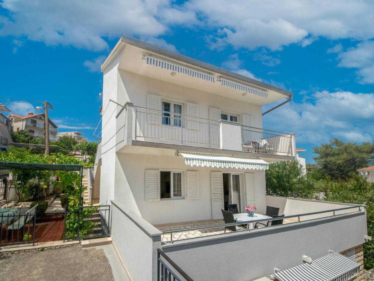 Apartment Slavica-1 By Interhome Trogir Extérieur photo