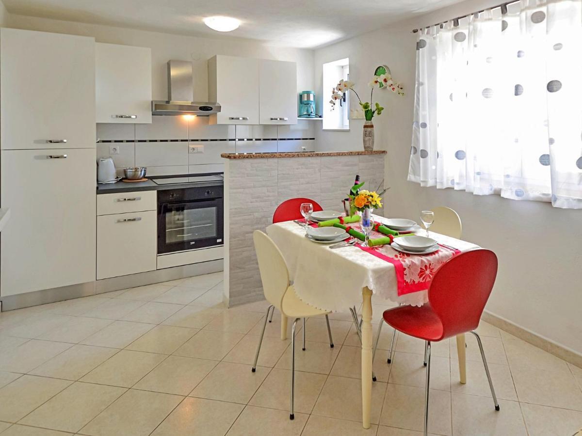 Apartment Slavica-1 By Interhome Trogir Extérieur photo